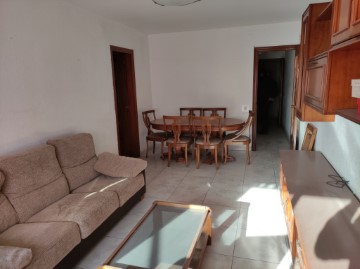 Apartment 4 Bedrooms in Montigalà -Sant Crist