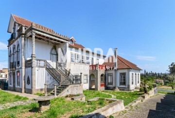 House 5 Bedrooms in O. Azeméis, Riba-Ul, Ul, Macinhata Seixa, Madail