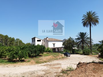 Country homes 4 Bedrooms in Xàtiva