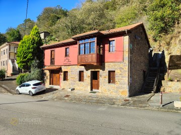 Quintas e casas rústicas 7 Quartos em Piedrafita