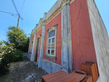 2 Casas antigas perto de Loulé