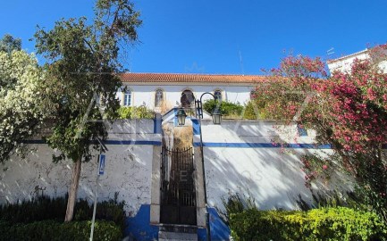 House 12 Bedrooms in São Salvador e Santa Maria