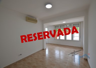 House 4 Bedrooms in Masquefa