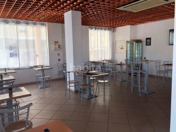 Café / Snack-Bar Bairro do Liceu - V. N. de Santo 