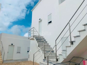 Apartamento Duplex T1+1 à venda em Faro
