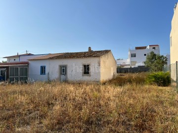 Terreno urbano em Montenegro