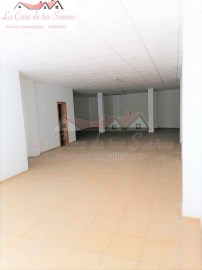 Commercial premises in Sax