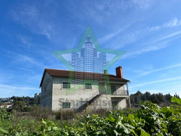 Terreno em São João Baptista e Santa Maria dos Olivais