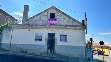 Maison 3 Chambres à Mirandela