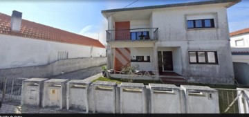 Moradia 5 Quartos em Ílhavo (São Salvador)