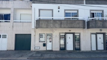 House 3 Bedrooms in Gafanha da Nazaré