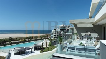 Apartment 3 Bedrooms in Isla de Canela