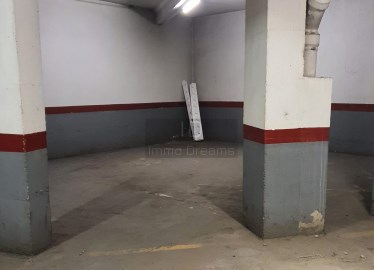 Garage à Universitat