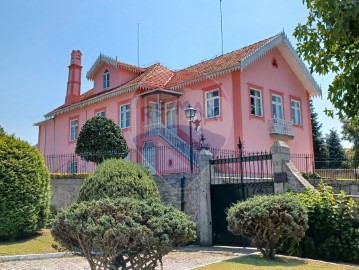 Quintas e casas rústicas  em Ferreiros, Prozelo e Besteiros
