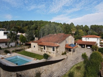 Maison 4 Chambres à Refojos de Basto, Outeiro e Painzela