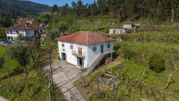 Maison 3 Chambres à Britelo, Gémeos e Ourilhe