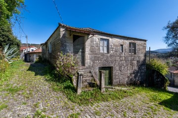 Maison 5 Chambres à Campanhó e Paradança