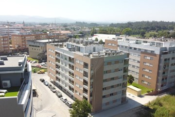 Piso 2 Habitaciones en Vila Verde e Barbudo