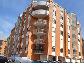 Apartamento 2 Quartos em Santo António dos Olivais