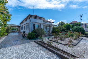 Casa o chalet 4 Habitaciones en Vilarinho do Bairro