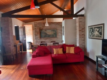 House 3 Bedrooms in Santo Onofre e Serra do Bouro