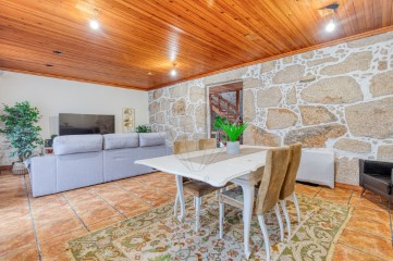 House 3 Bedrooms in Malta e Canidelo