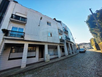 Apartamento 2 Quartos em Vila Cova da Lixa e Borba de Godim