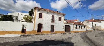 Maison 4 Chambres à Marmeleira e Assentiz