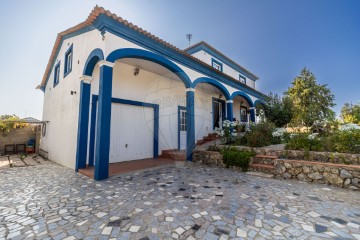 Maisons de campagne 3 Chambres à Pontével