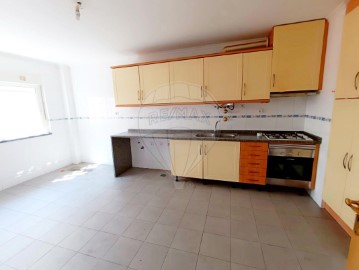 Apartamento 3 Quartos em Azambuja