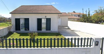 House 3 Bedrooms in Cacia