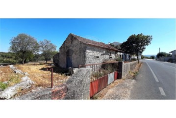 Maison 2 Chambres à Alburitel