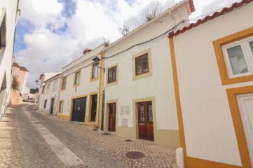 House 9 Bedrooms in Alenquer (Santo Estêvão e Triana)