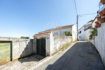 House 3 Bedrooms in Aldeia Galega da Merceana e Aldeia Gavinha