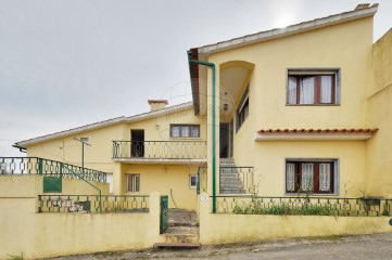 House 6 Bedrooms in Zibreira