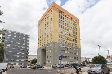 Piso 3 Habitaciones en Moscavide e Portela