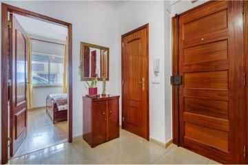 Apartamento 2 Quartos em Queluz e Belas