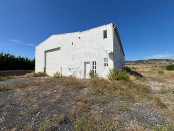 Bâtiment industriel / entrepôt à Arruda dos Vinhos