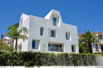 Apartment 2 Bedrooms in Cascais e Estoril