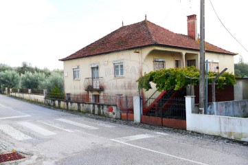 Maison 3 Chambres à Abiul