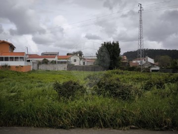 Terreno em Lourosa