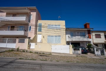 Maison 3 Chambres à Alfena