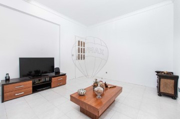 Apartamento 1 Quarto em Algueirão-Mem Martins