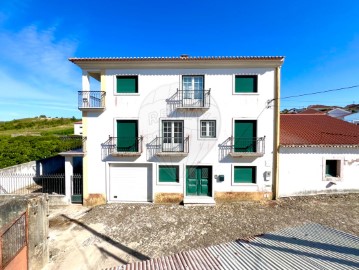 Maison 4 Chambres à Azueira e Sobral da Abelheira