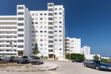 Appartement 2 Chambres à A dos Cunhados e Maceira