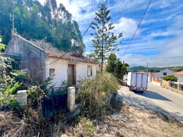 Maison  à Azueira e Sobral da Abelheira