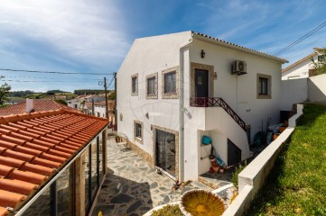 House 5 Bedrooms in Lourinhã e Atalaia