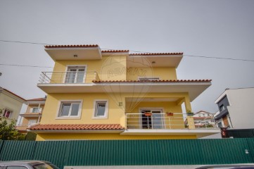 Casa o chalet 4 Habitaciones en Pontinha e Famões