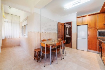 Apartamento 2 Quartos em Agualva e Mira-Sintra