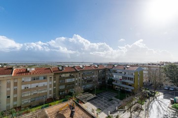 Piso 3 Habitaciones en Póvoa de Santa Iria e Forte da Casa